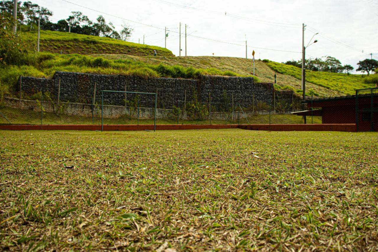Pousada Vale Dos Jacus Guararema Exterior foto